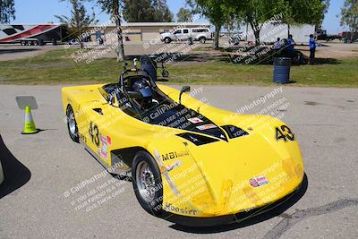 media/Apr-30-2022-CalClub SCCA (Sat) [[98b58ad398]]/Around the Pits/